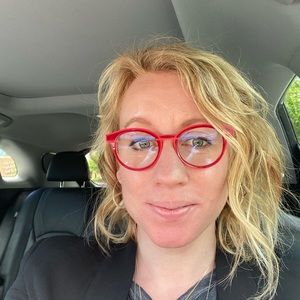 Meet your Posher, Ashlee